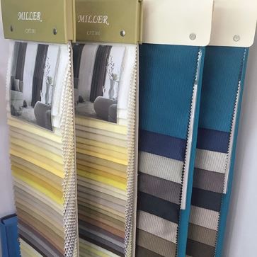 Вішалка для зразків тканини